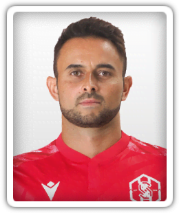 Tomás