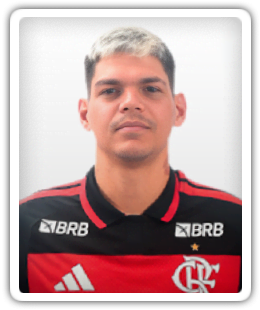 Ayrton Lucas