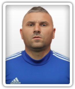 Róbert Csáki