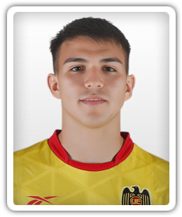 Enzo Uribe