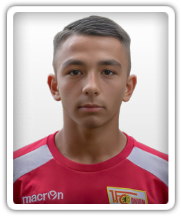 Emre Akova