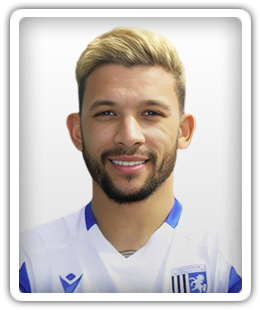 Macauley Bonne