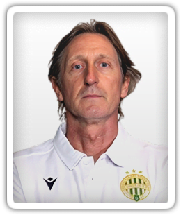 Péter Czakó