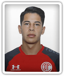 Giovanny León