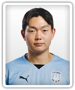 Yoon Yong-Ho