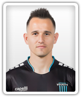 Luis Gil