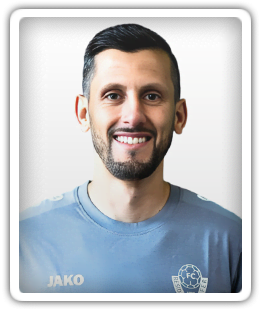 Adam Bouzid