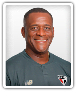 Carlos Gruezo